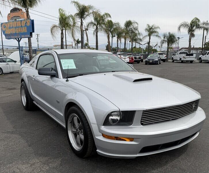 2008 FORD Mustang