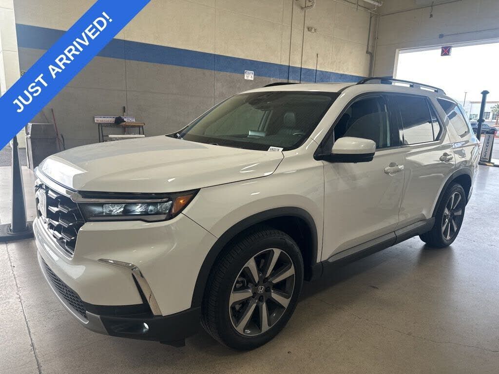 2025 HONDA Pilot
