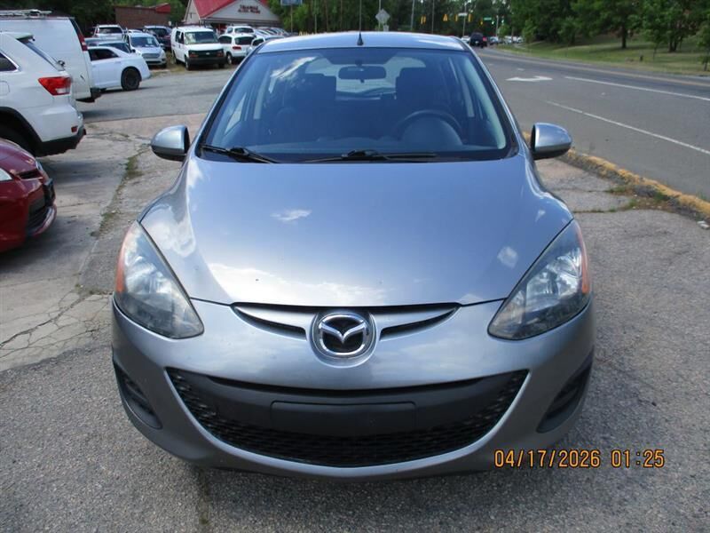 2013 MAZDA Mazda2