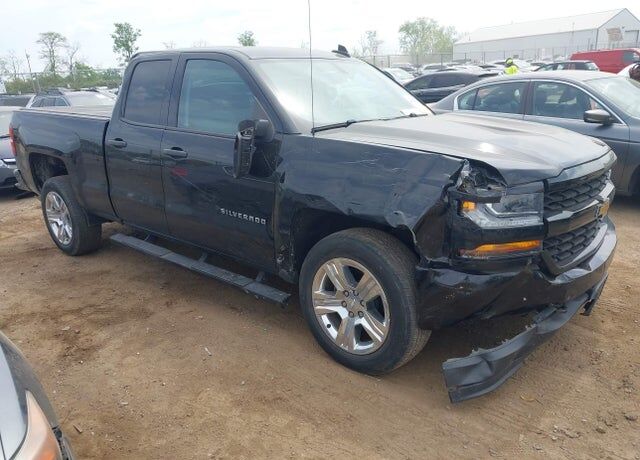 2018 CHEVROLET Silverado