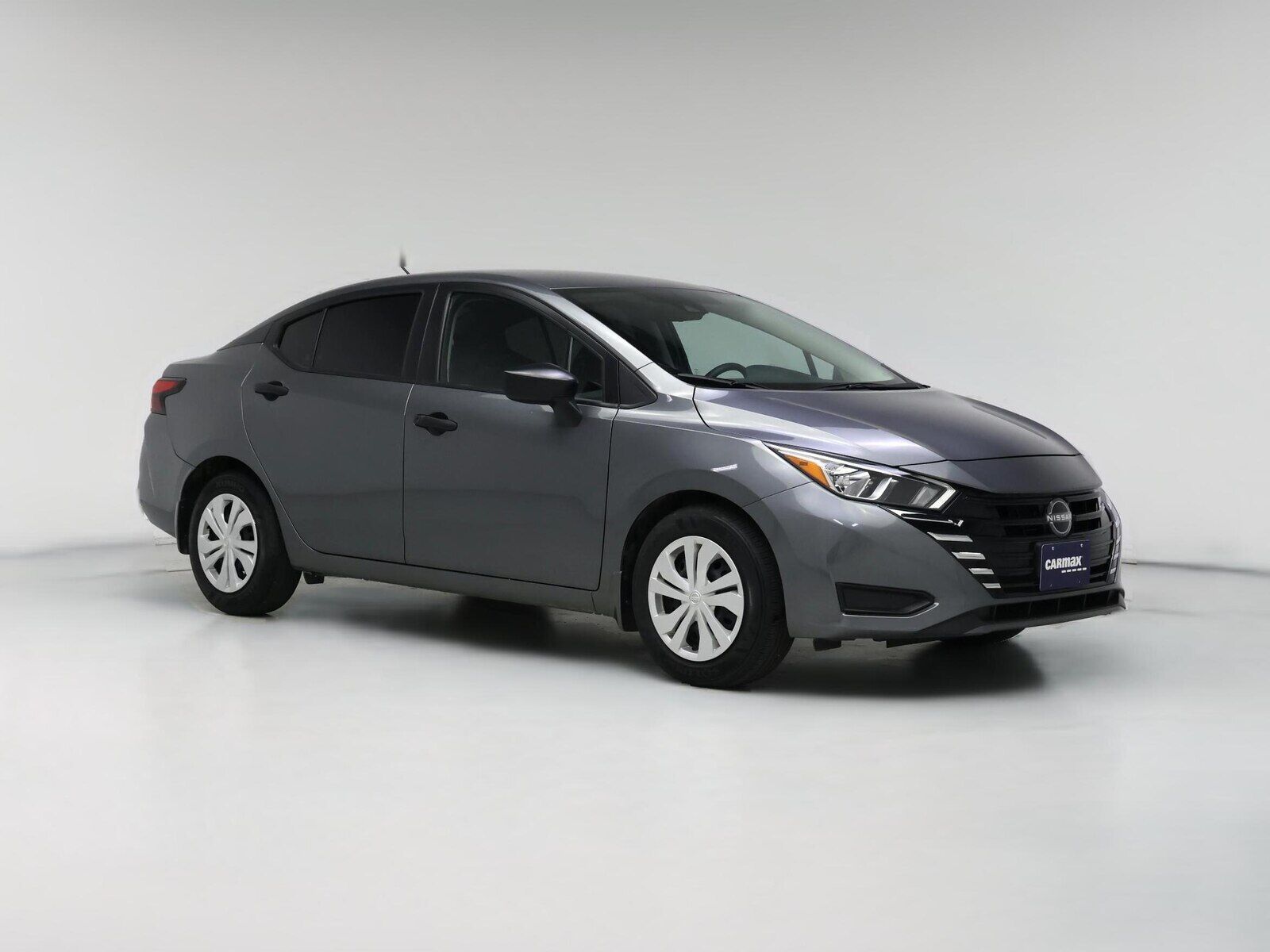 2024 NISSAN Versa