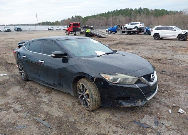2016 NISSAN Maxima
