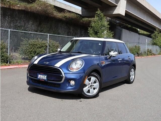 2016 MINI Cooper