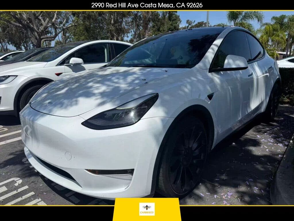 2023 TESLA Model Y
