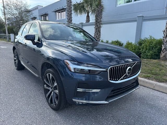 2023 VOLVO XC60