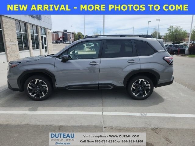 2025 SUBARU Forester