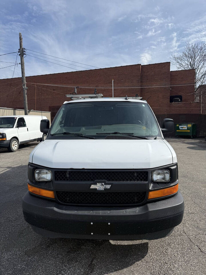 2017 CHEVROLET Express