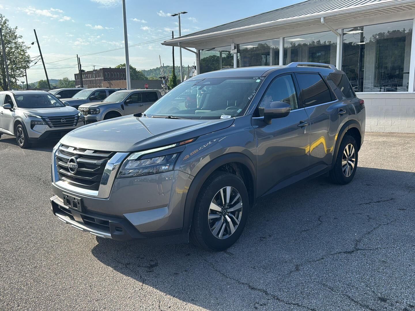 2025 NISSAN Pathfinder