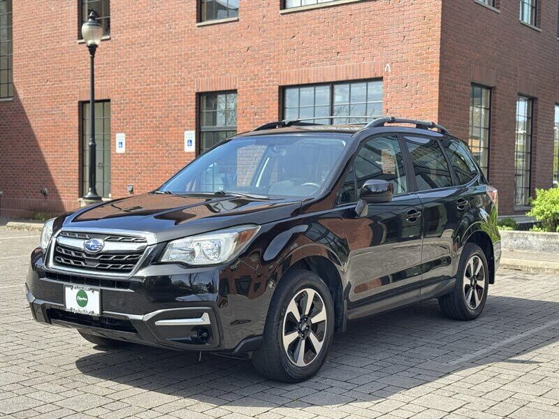 2017 SUBARU Forester