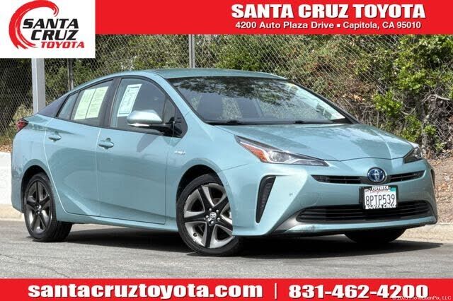 2020 TOYOTA PRIUS