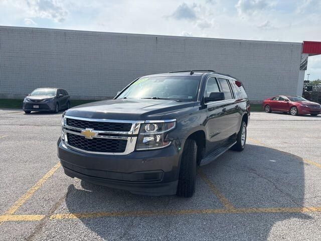 2015 CHEVROLET Suburban