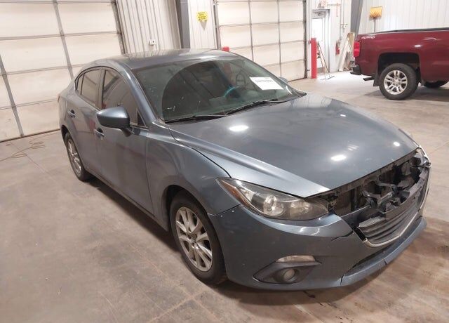 2015 MAZDA Mazda3