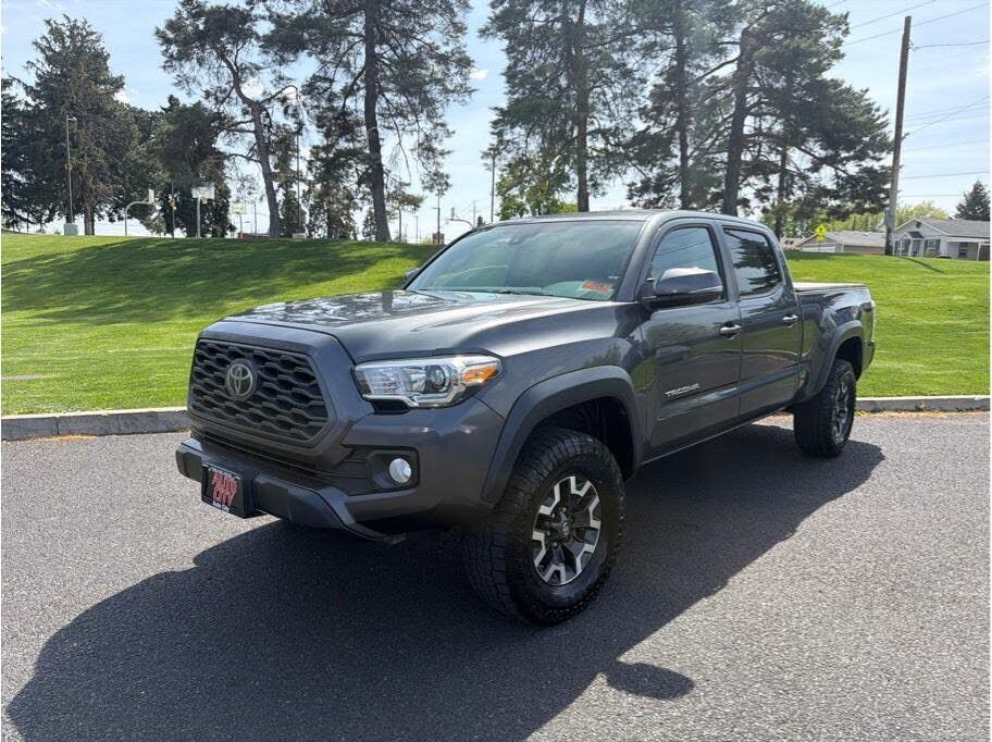 2020 TOYOTA Tacoma
