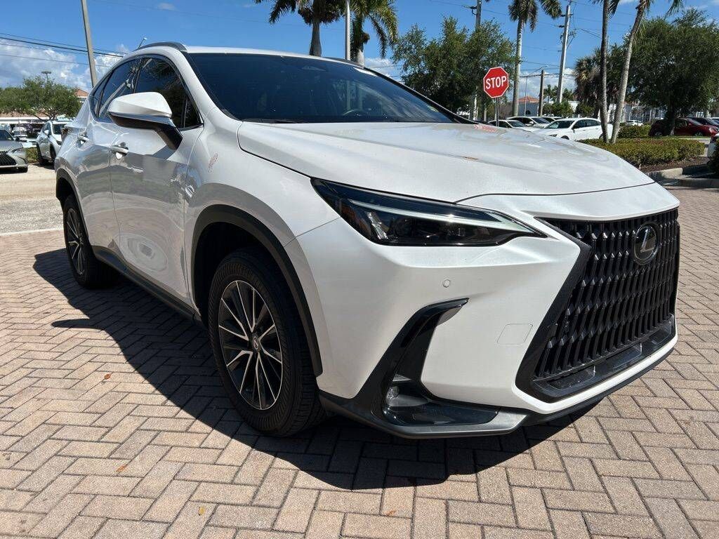 2022 LEXUS NX