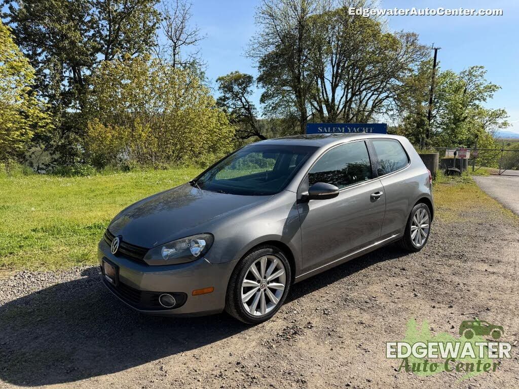 2012 VOLKSWAGEN Golf