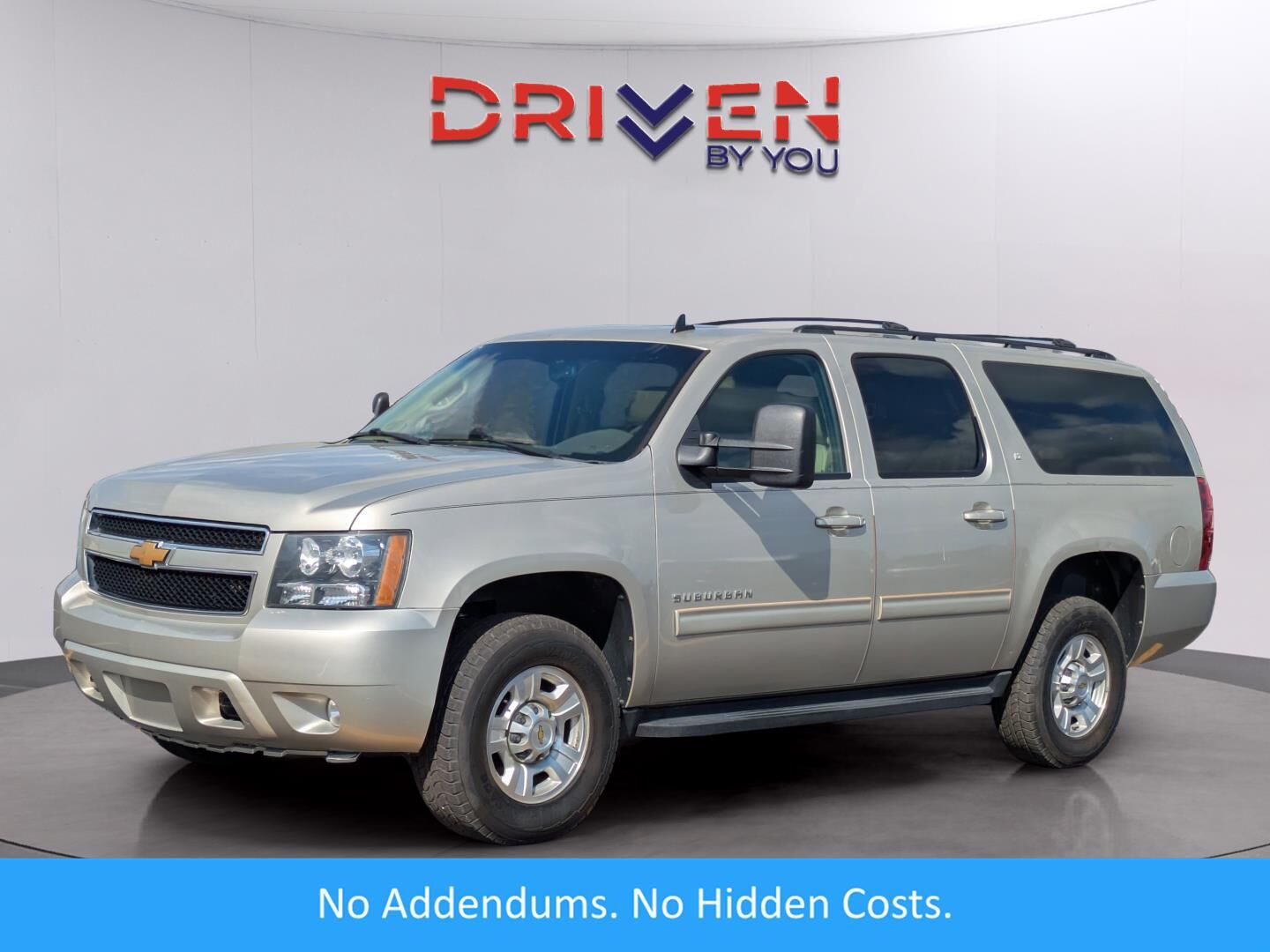 2013 CHEVROLET Suburban