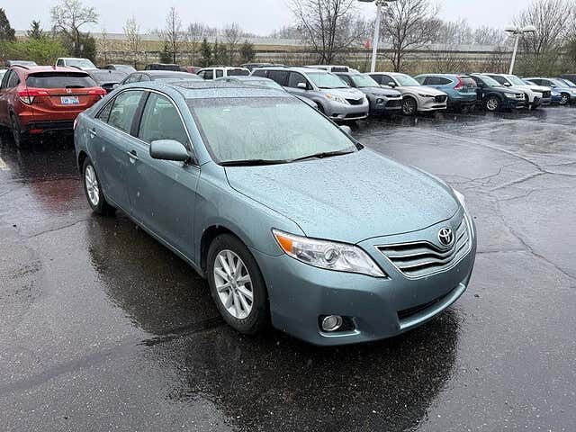 2010 TOYOTA Camry