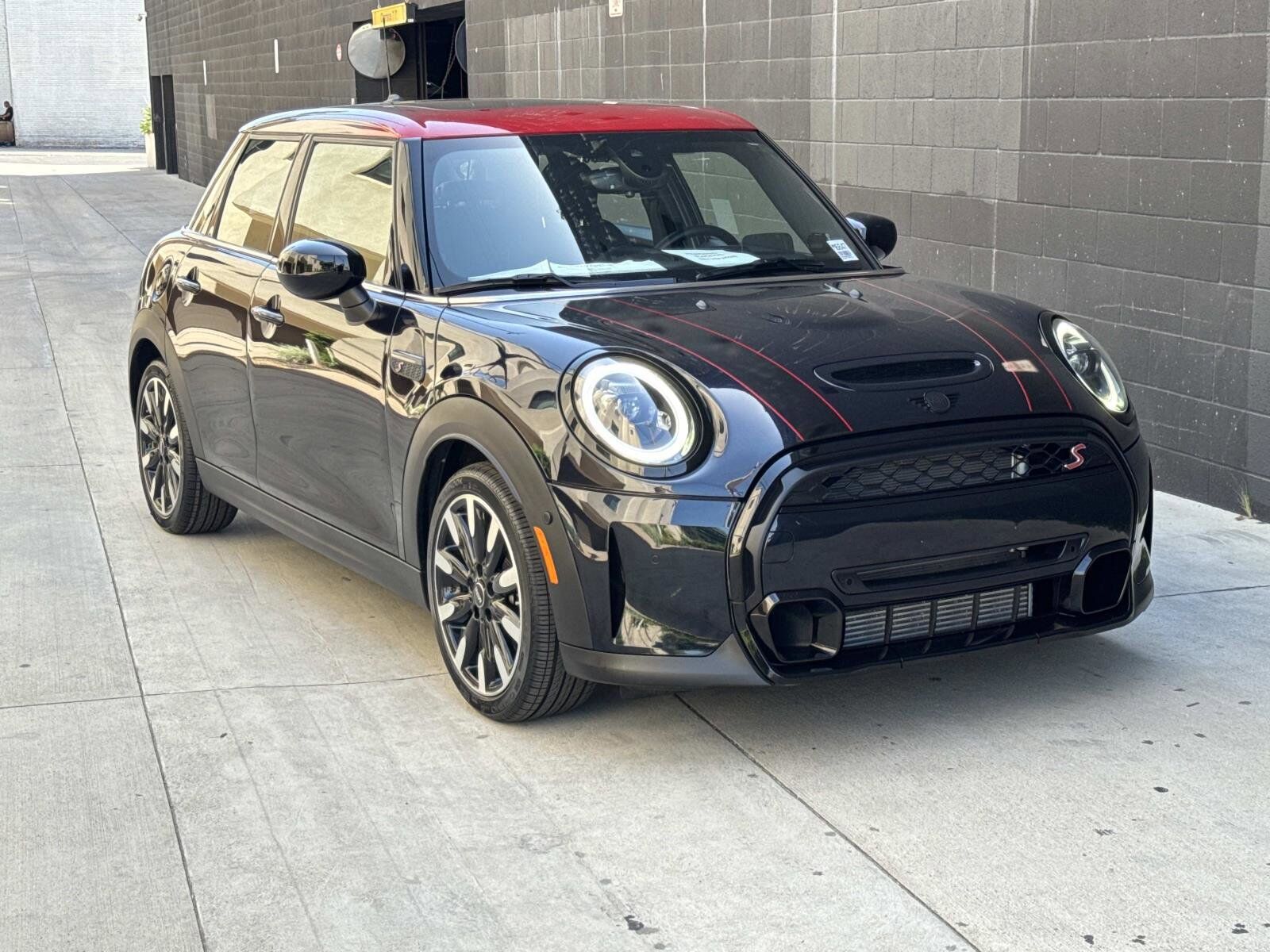 2023 MINI Hardtop