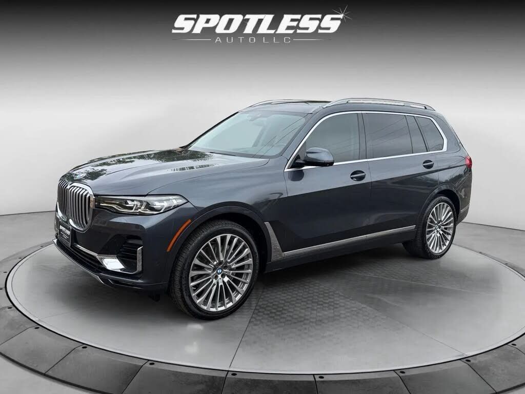 2019 BMW X7