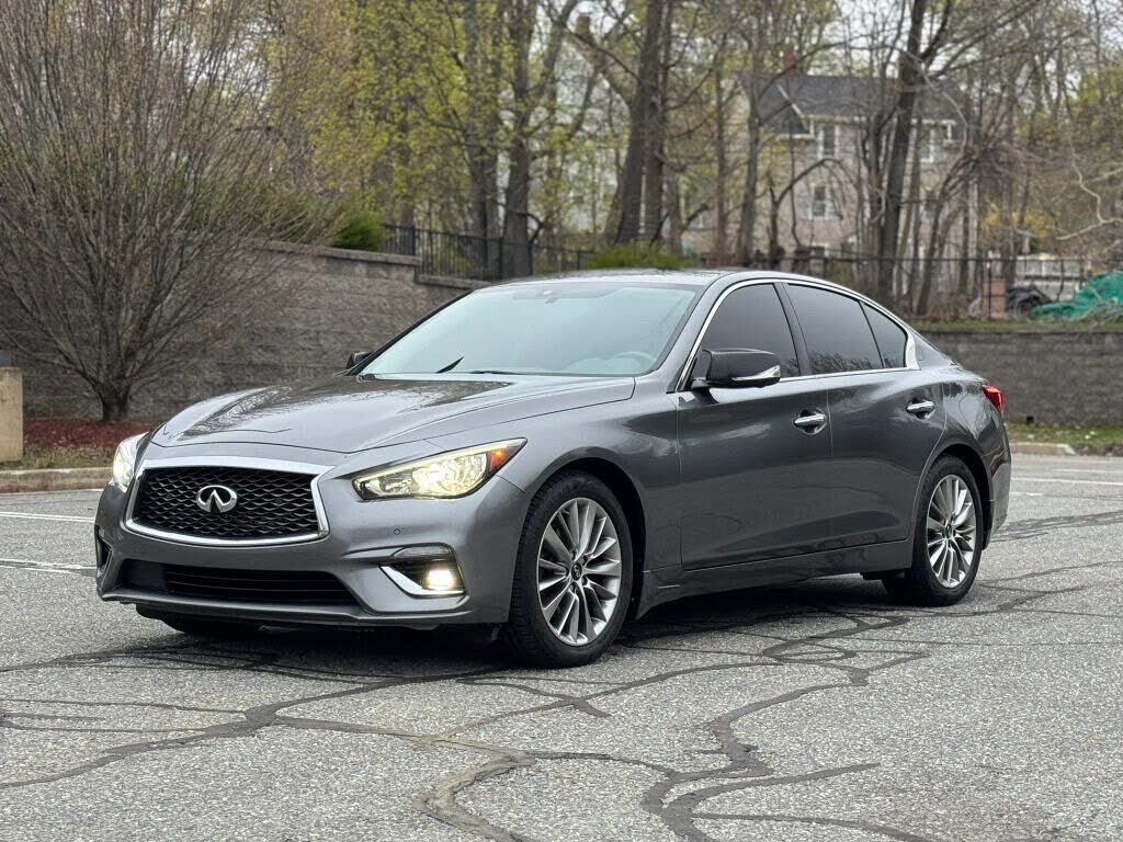 2018 INFINITI Q50