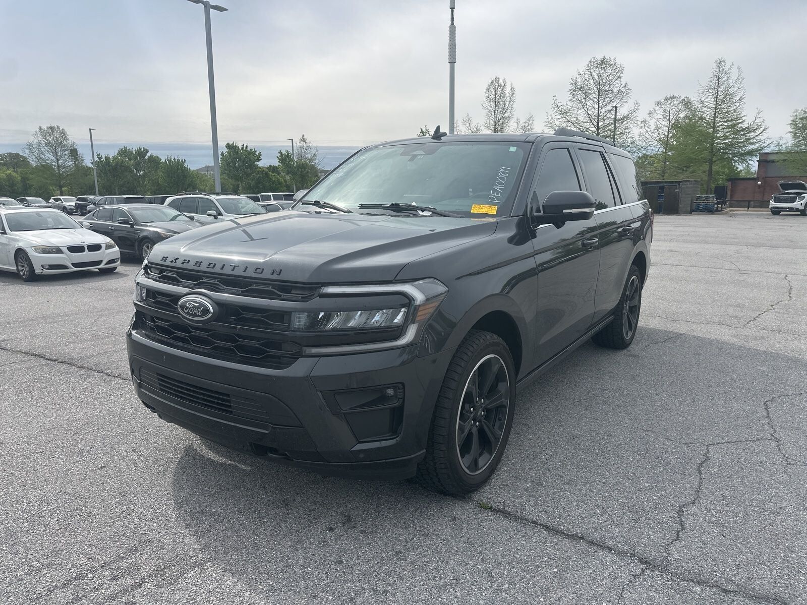 2023 FORD Expedition