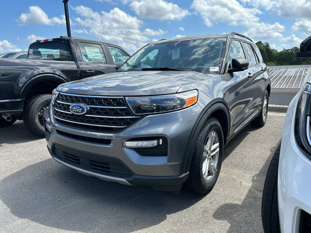 2021 FORD Explorer