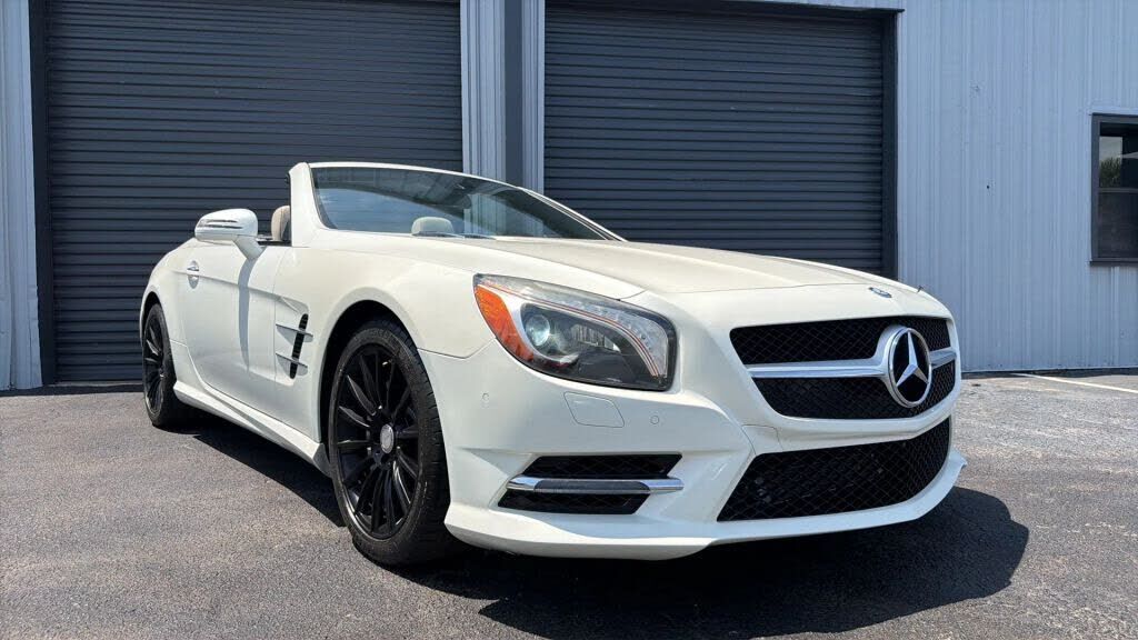 2013 MERCEDES-BENZ SL-Class