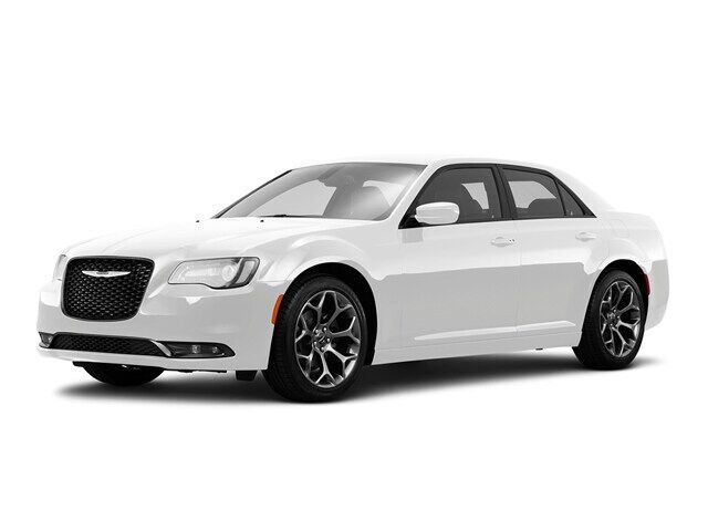 2016 CHRYSLER 300