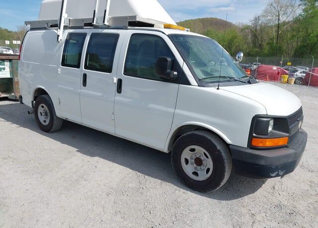 2012 CHEVROLET Express