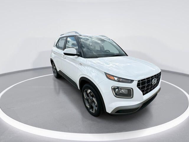 2026 HYUNDAI Venue