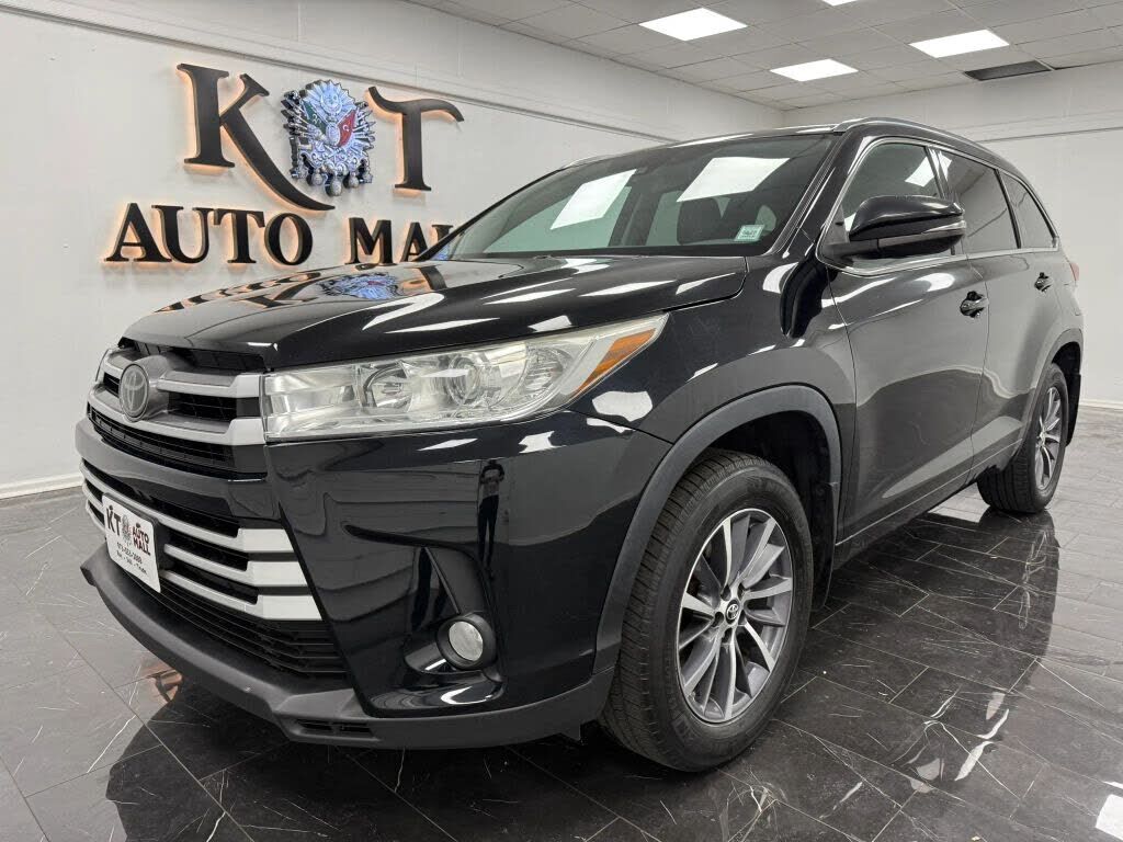 2018 TOYOTA Highlander