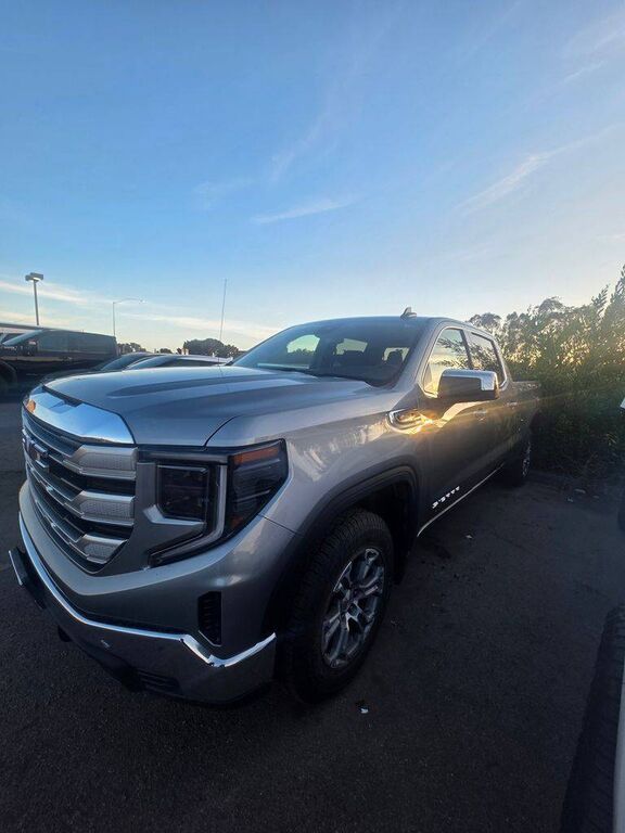 2025 GMC Sierra