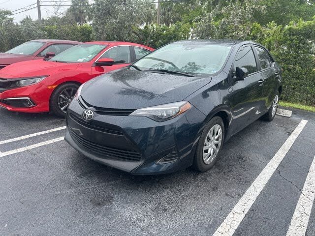 2019 TOYOTA Corolla