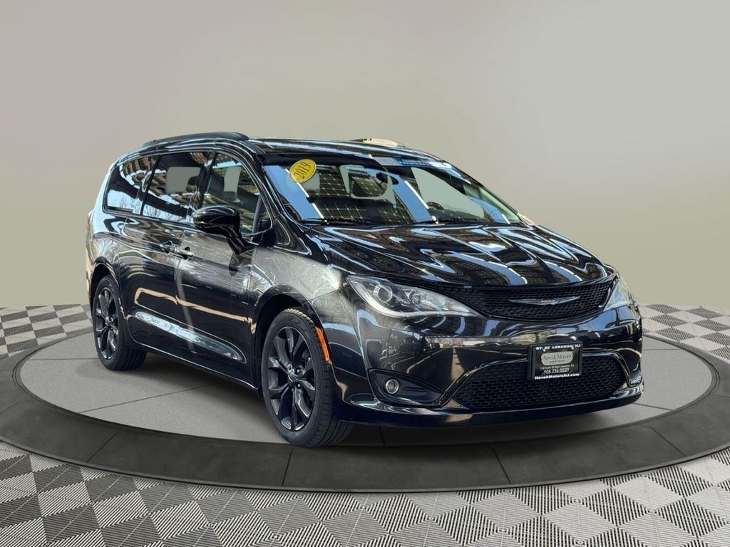 2019 CHRYSLER Pacifica