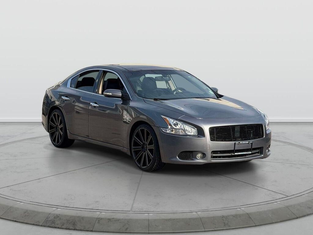 2014 NISSAN Maxima