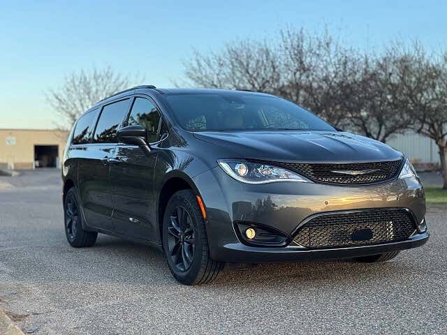 2020 CHRYSLER Pacifica