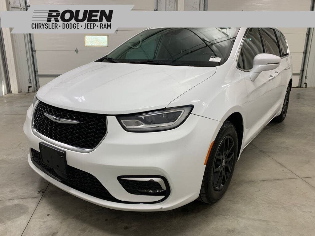 2021 CHRYSLER Pacifica
