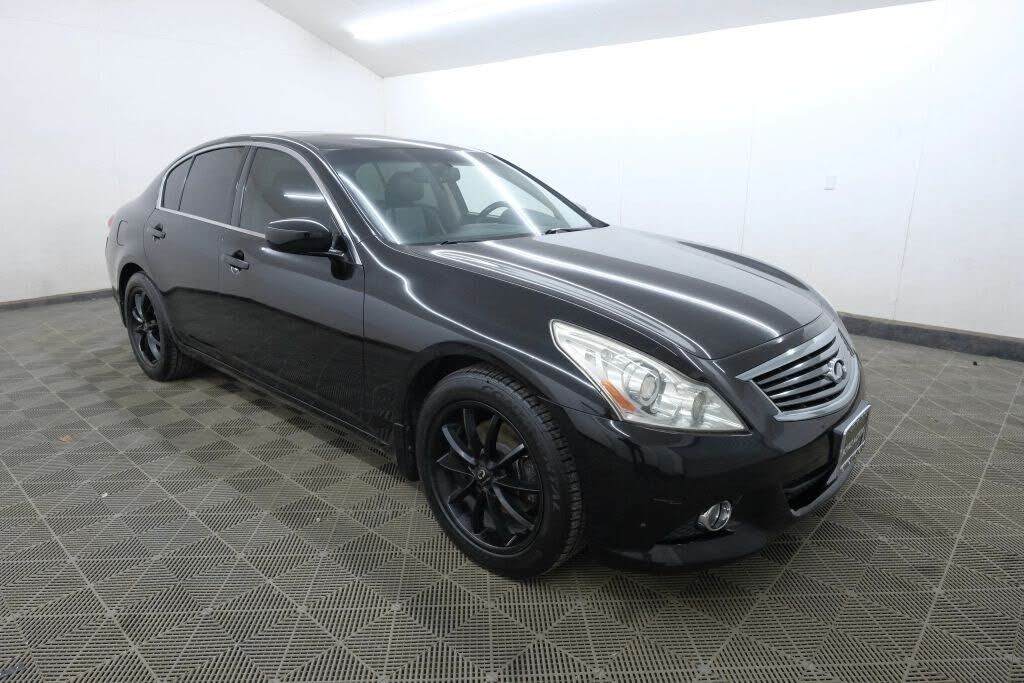 2010 INFINITI G37