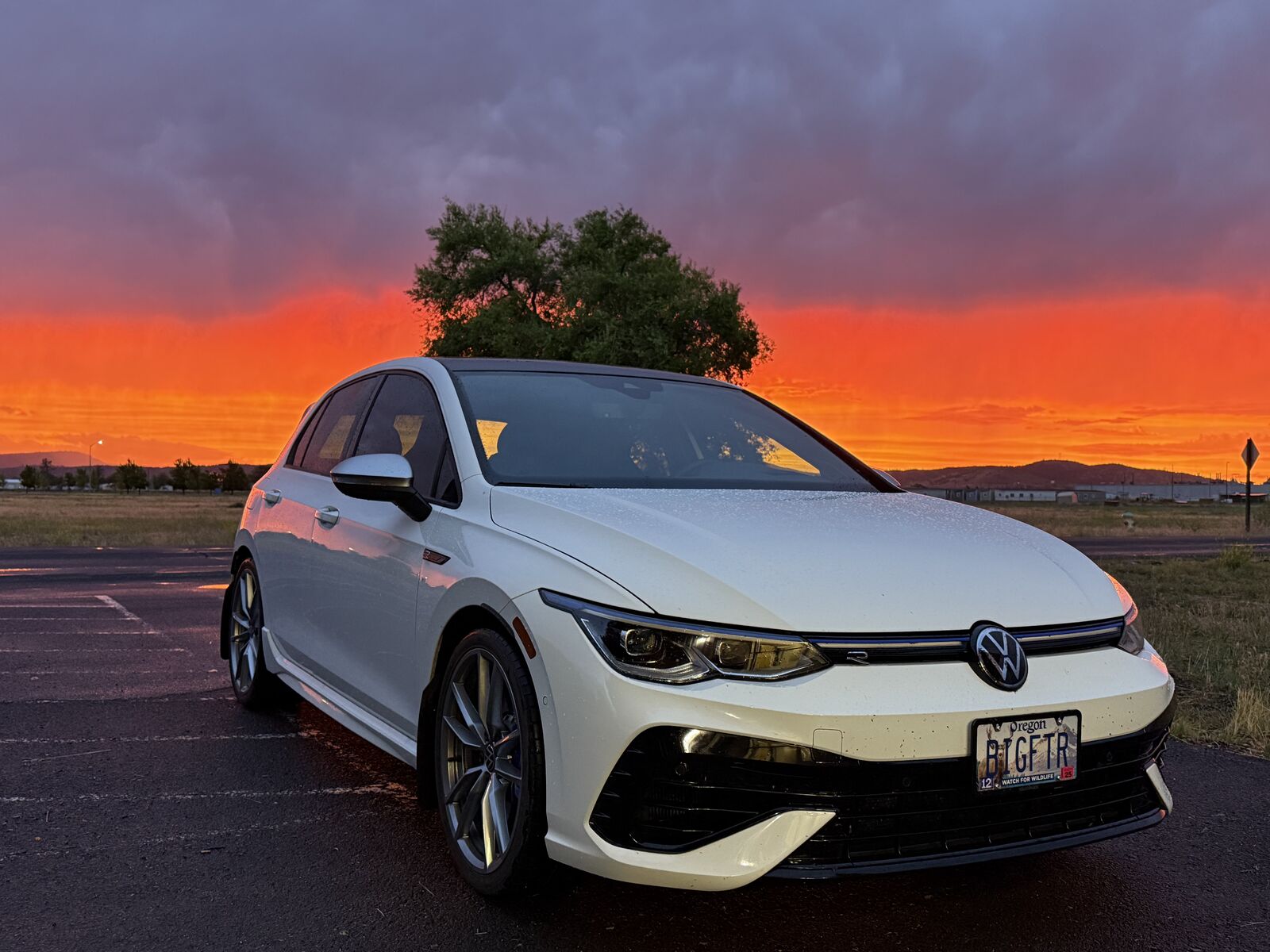 2024 VOLKSWAGEN Golf R