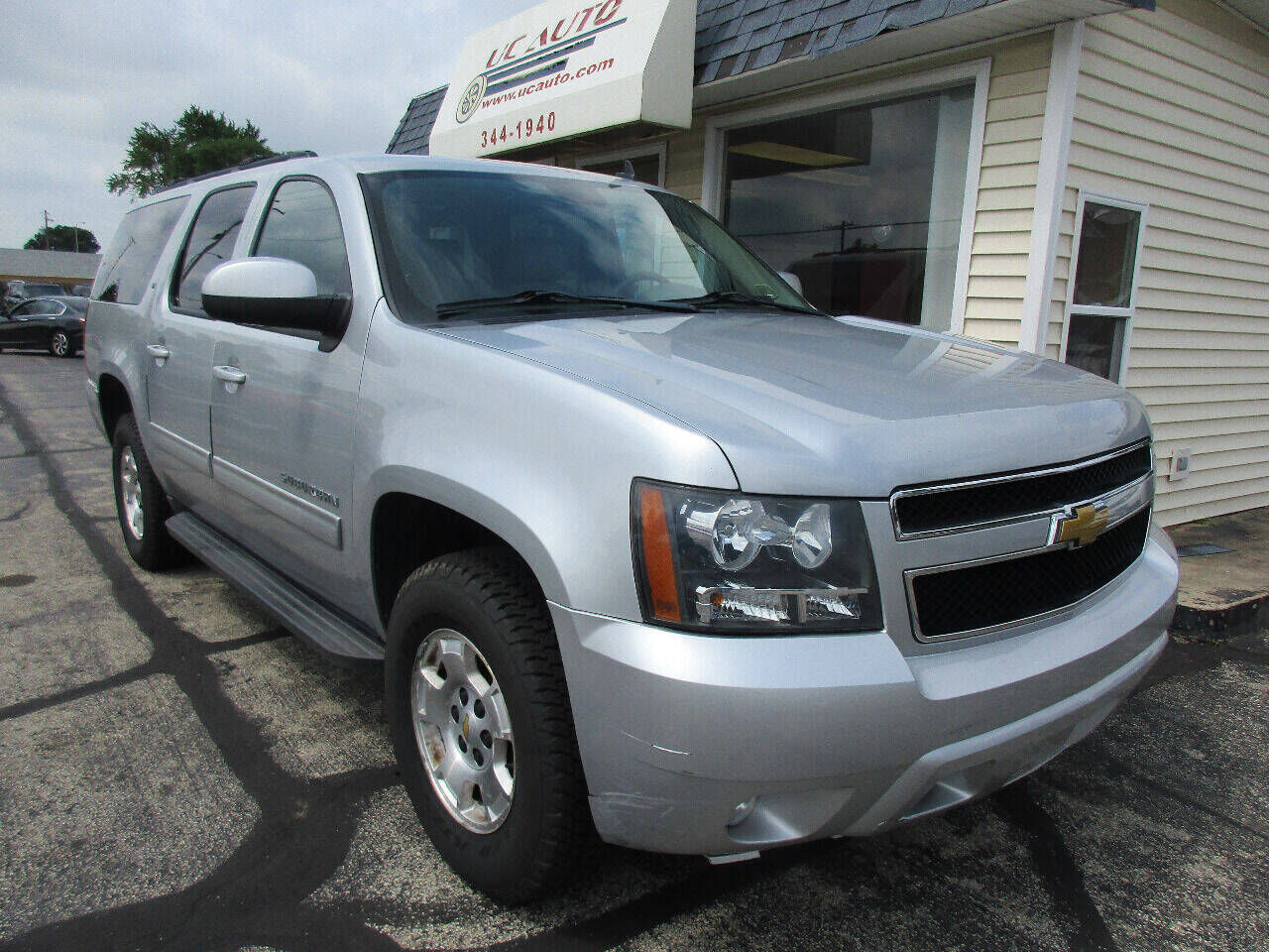 2013 CHEVROLET Suburban