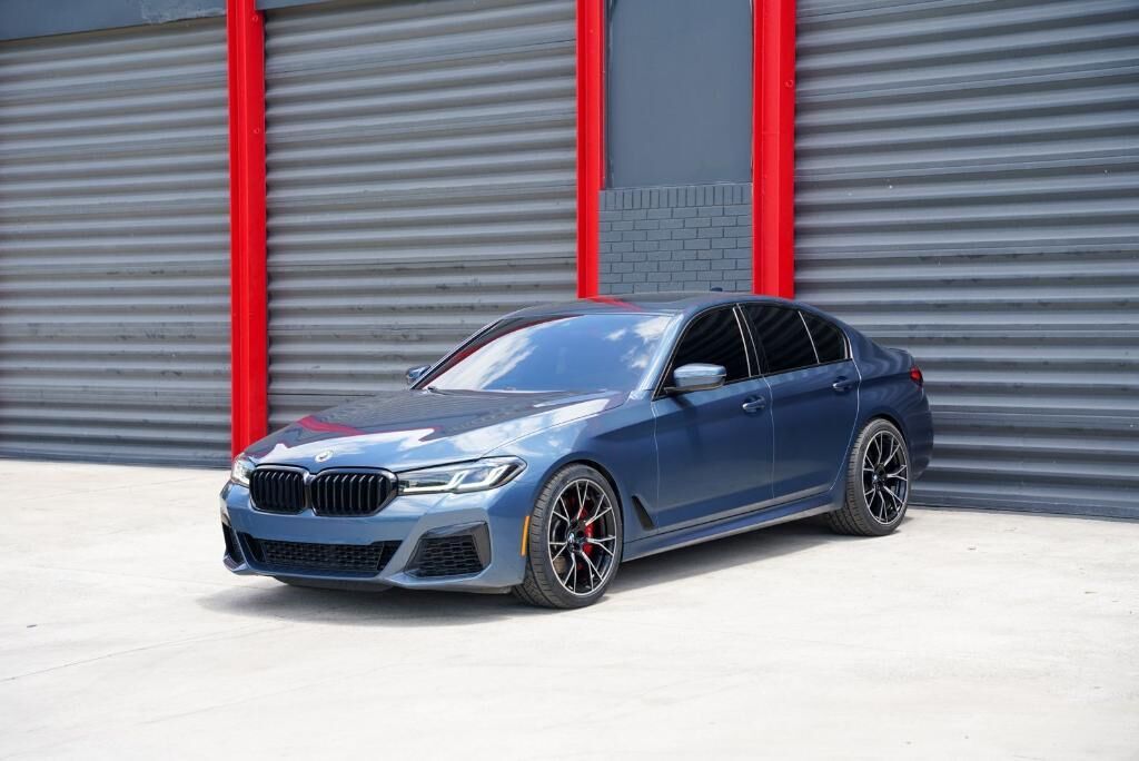 2023 BMW M5
