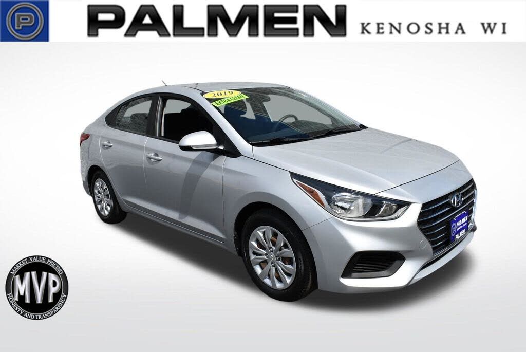 2019 HYUNDAI Accent