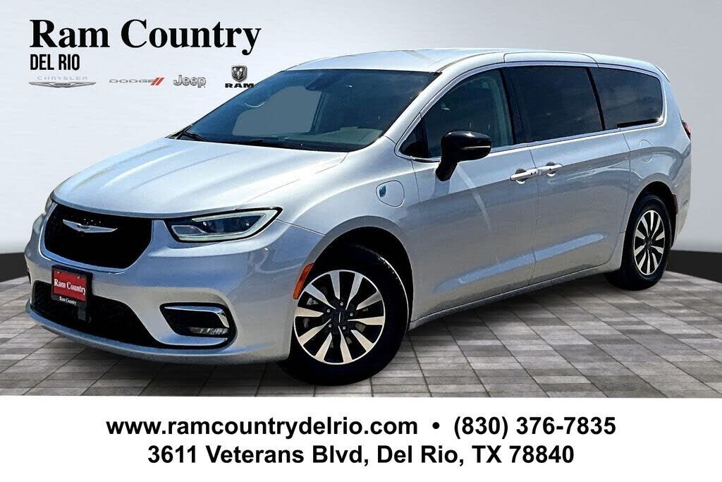 2024 CHRYSLER Pacifica