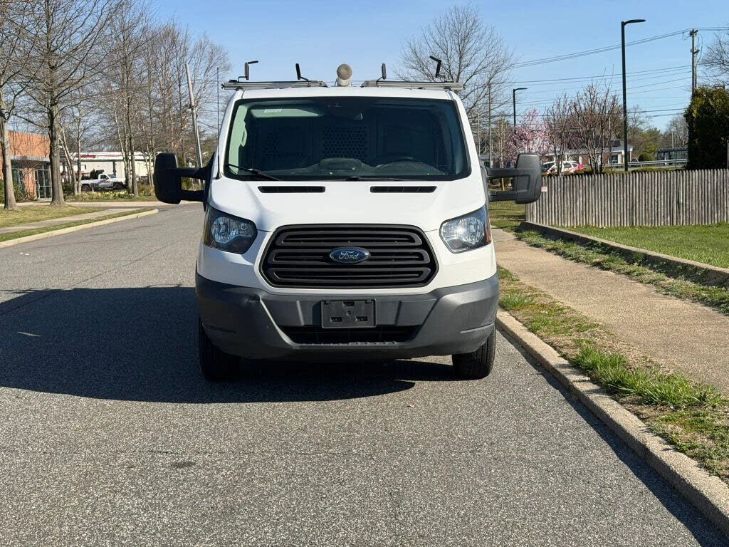 2018 FORD Transit