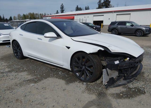 2020 TESLA Model S
