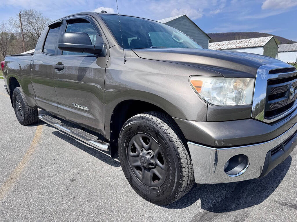 2012 TOYOTA Tundra
