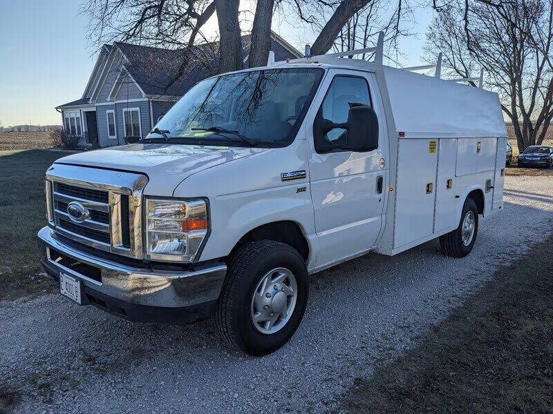 2014 FORD E-350