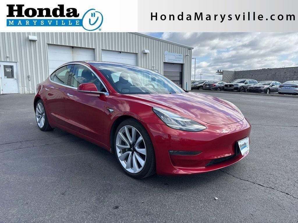 2018 TESLA Model 3