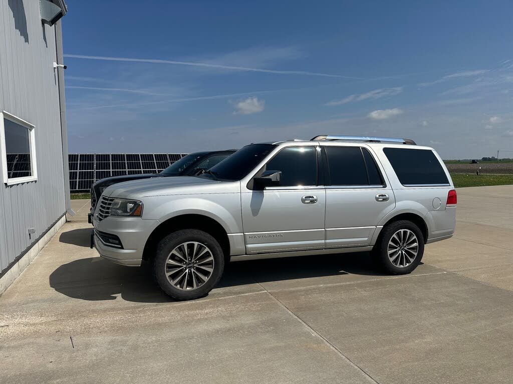 2015 LINCOLN Navigator