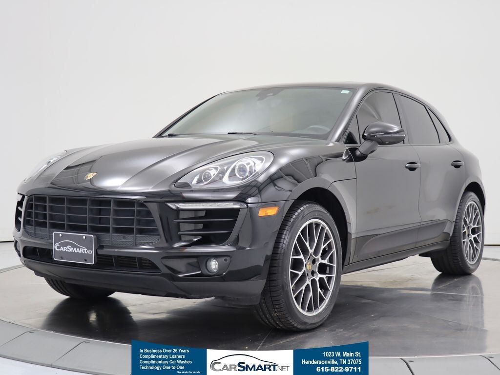 2018 PORSCHE Macan